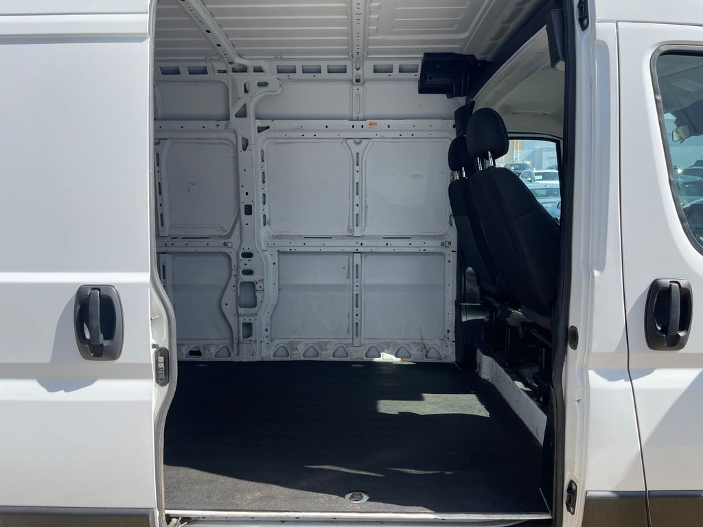 2023 RAM Promaster Image 25