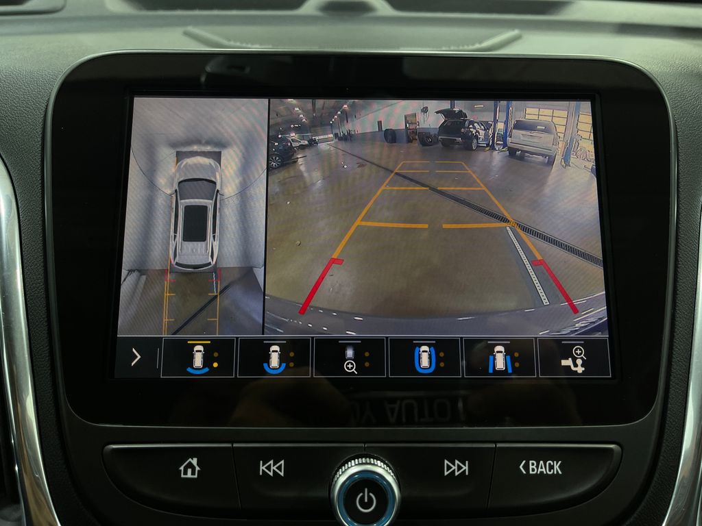 2019 Chevrolet Equinox Image 11