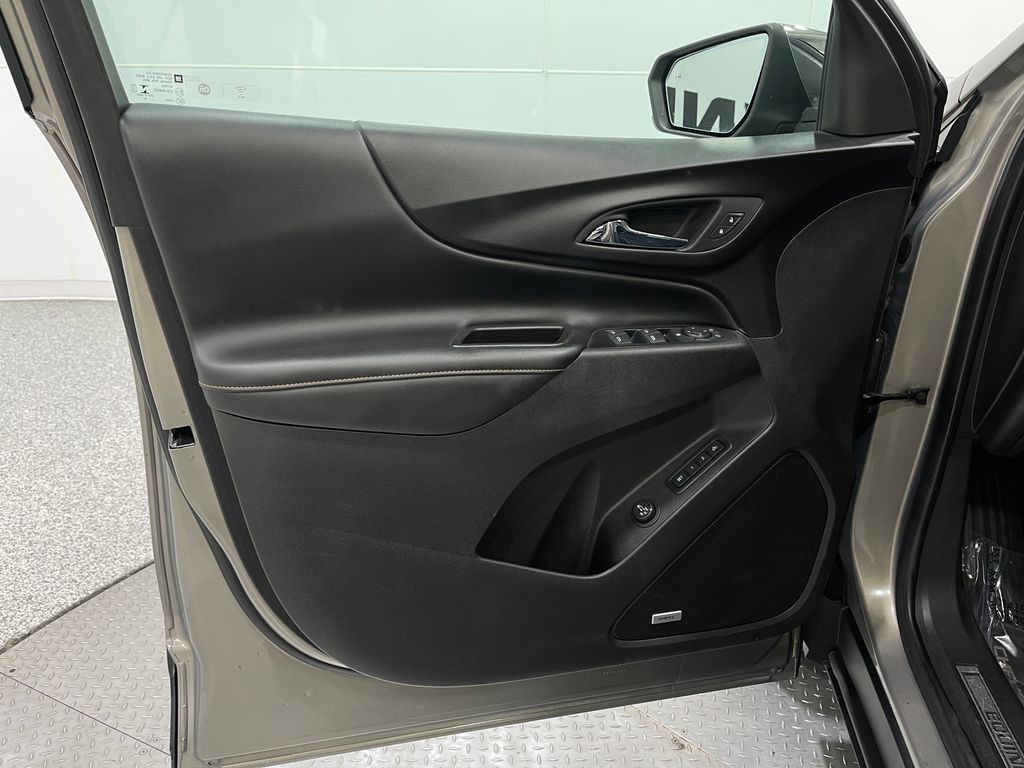 2019 Chevrolet Equinox Image 16