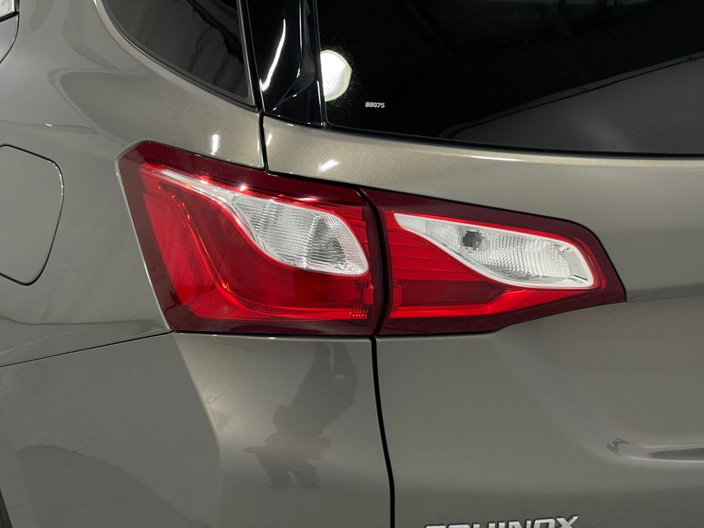 2019 Chevrolet Equinox Image 35