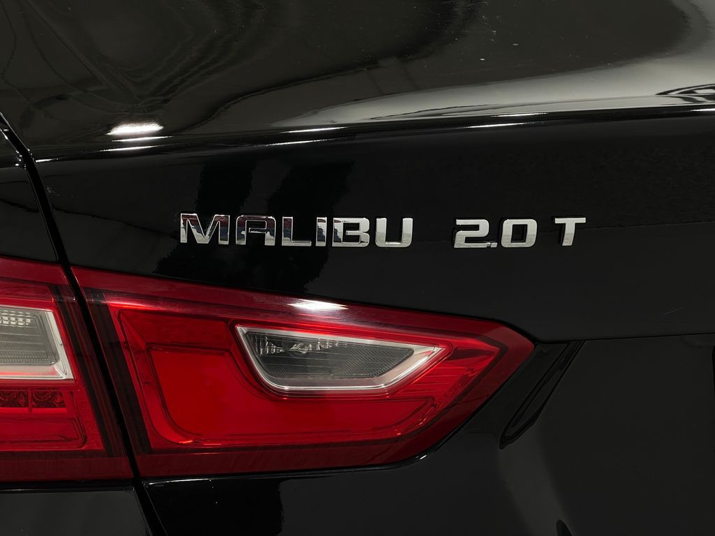 2018 Chevrolet Malibu Image 39