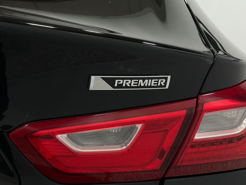 2018 Chevrolet Malibu Image 40
