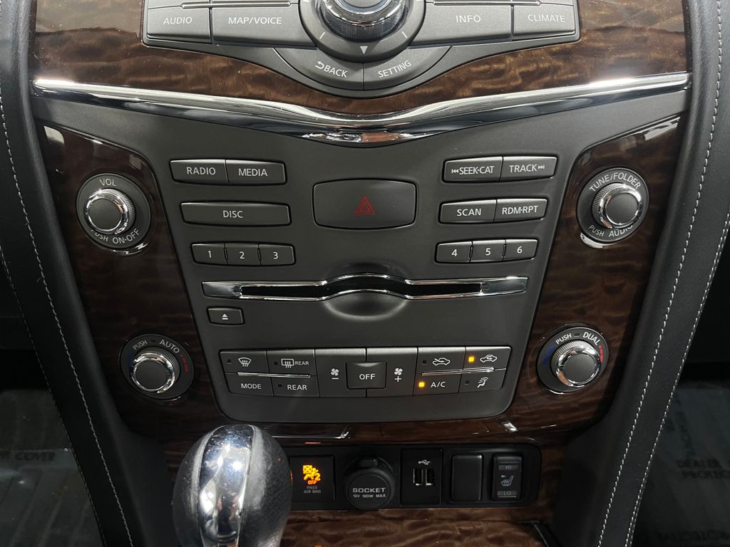 2019 Nissan Armada Image 25