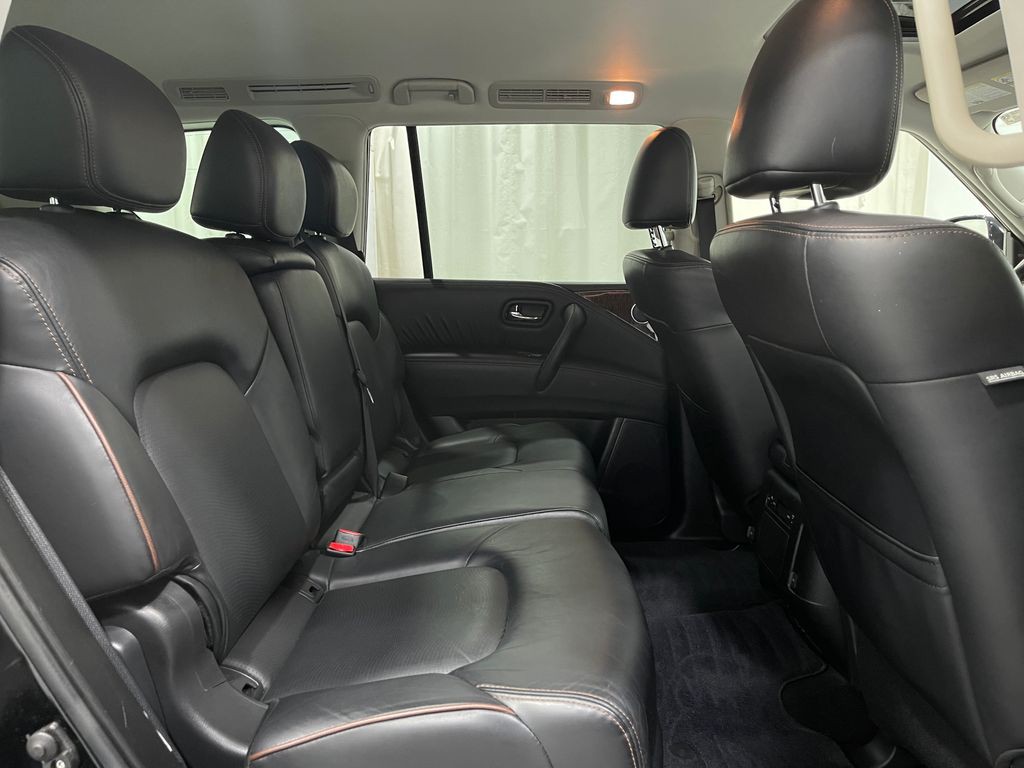 2019 Nissan Armada Image 33