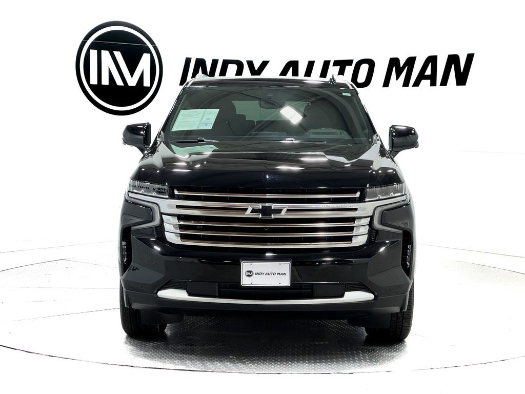 2022 Chevrolet Suburban Image 9