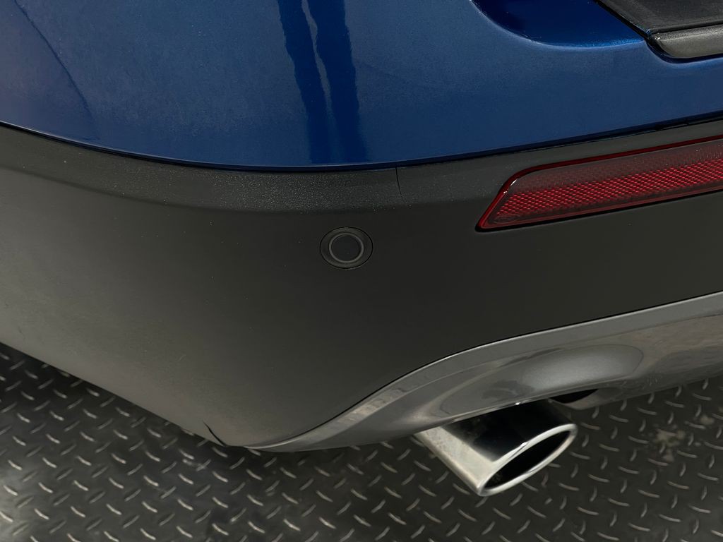 2022 Ford Explorer Image 13