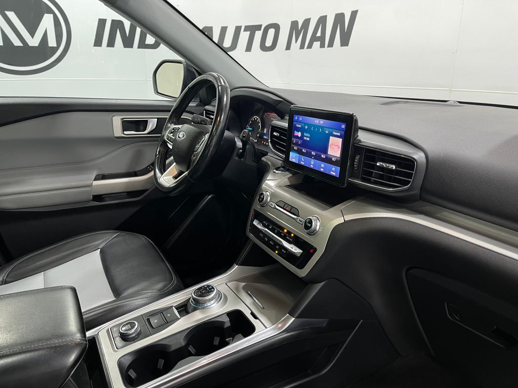 2022 Ford Explorer Image 21