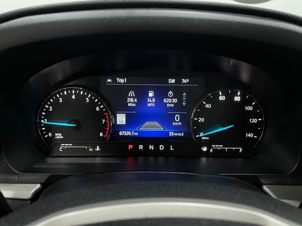 2022 Ford Explorer Image 24