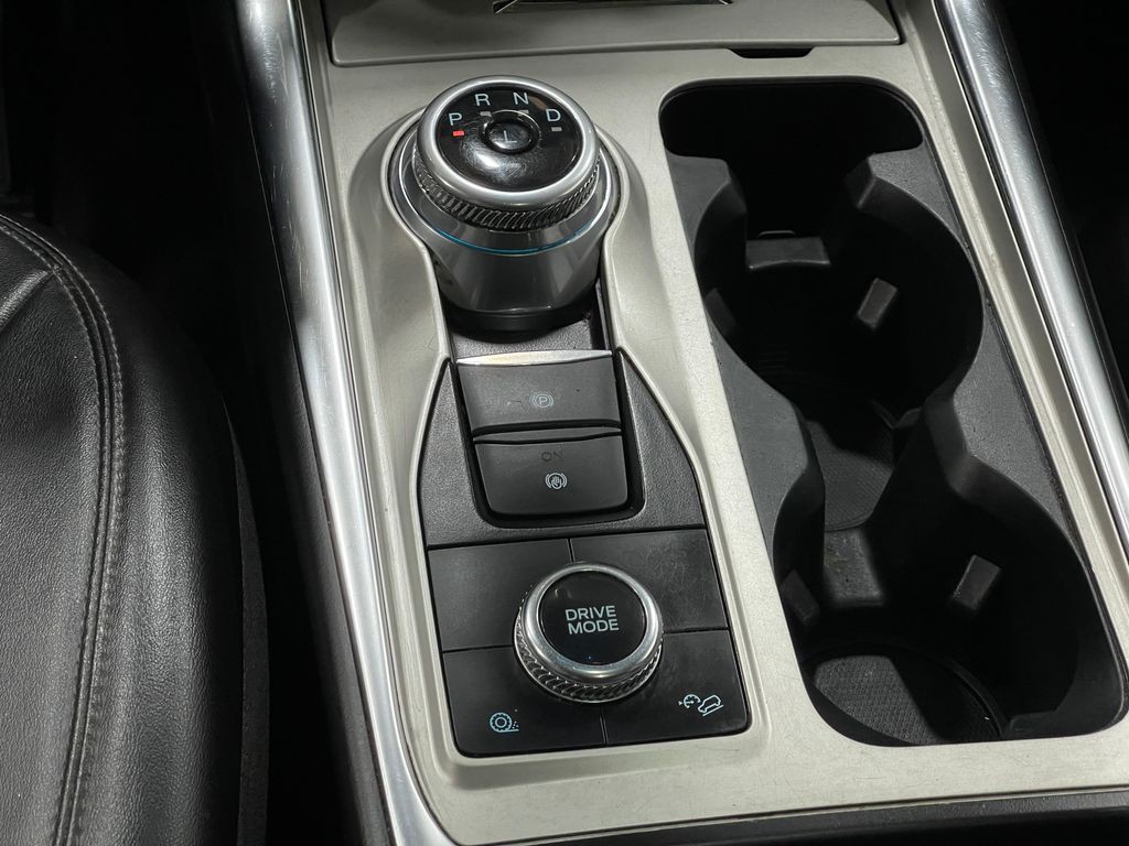 2022 Ford Explorer Image 30