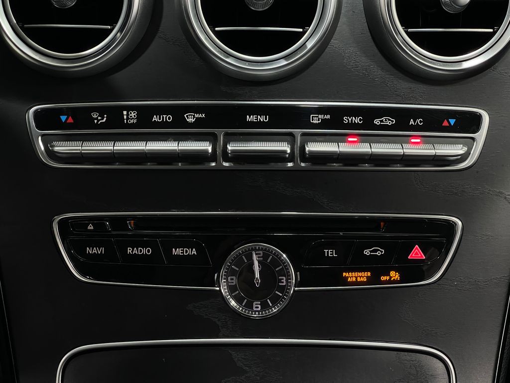 2015 Mercedes-Benz C-Class Image 22