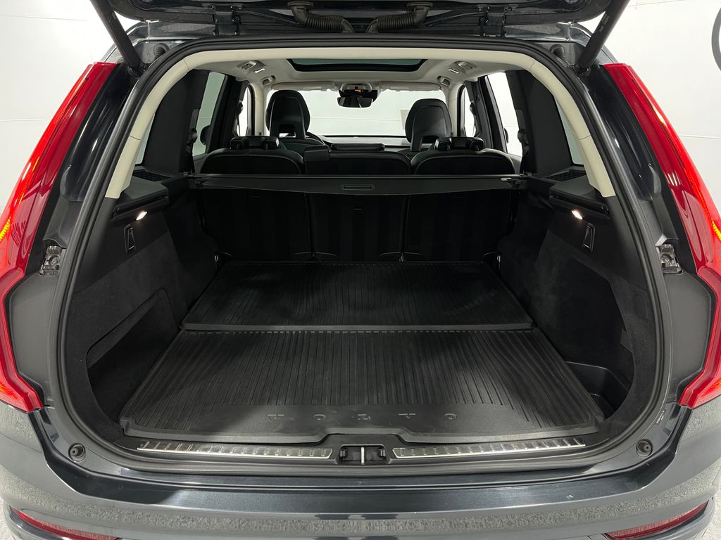 2017 Volvo XC90 Image 27