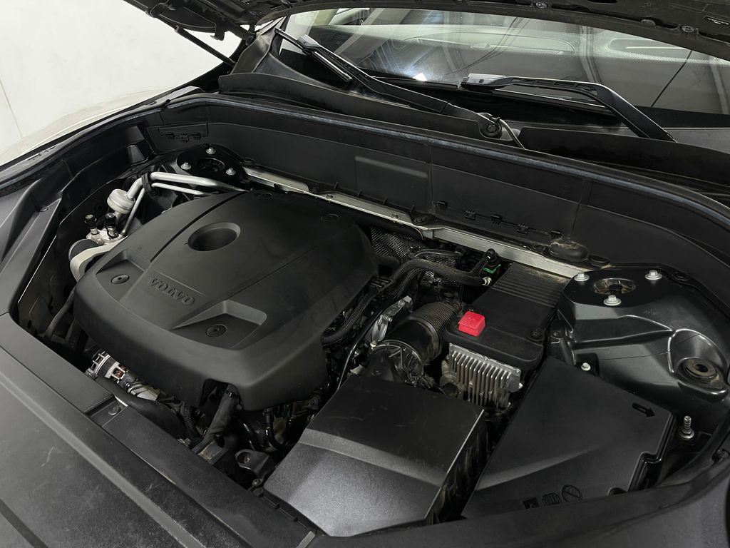 2017 Volvo XC90 Image 29