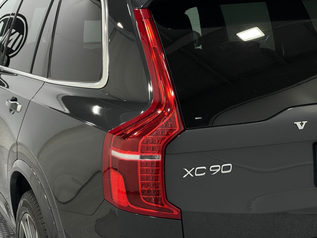 2017 Volvo XC90 Image 35