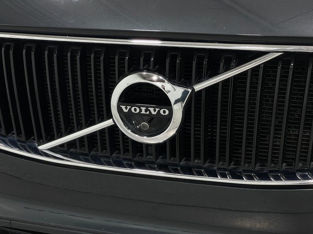 2017 Volvo XC90 Image 39