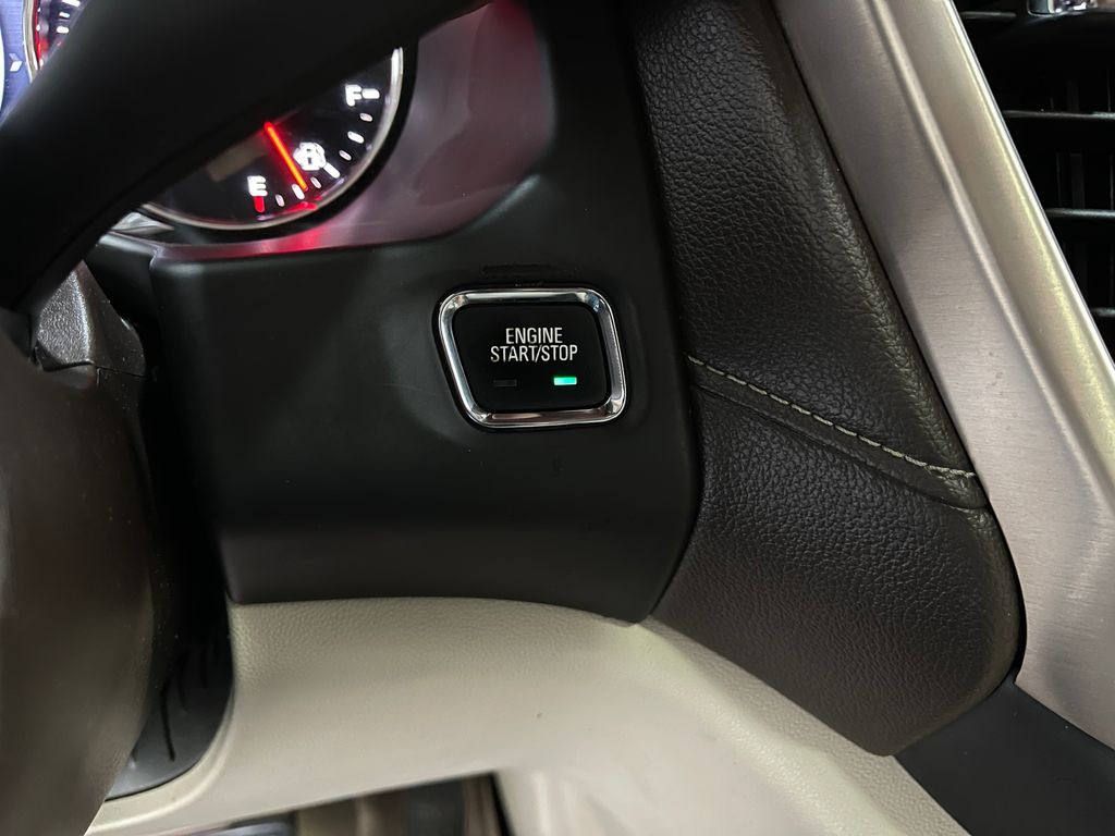 2018 GMC Acadia Image 22