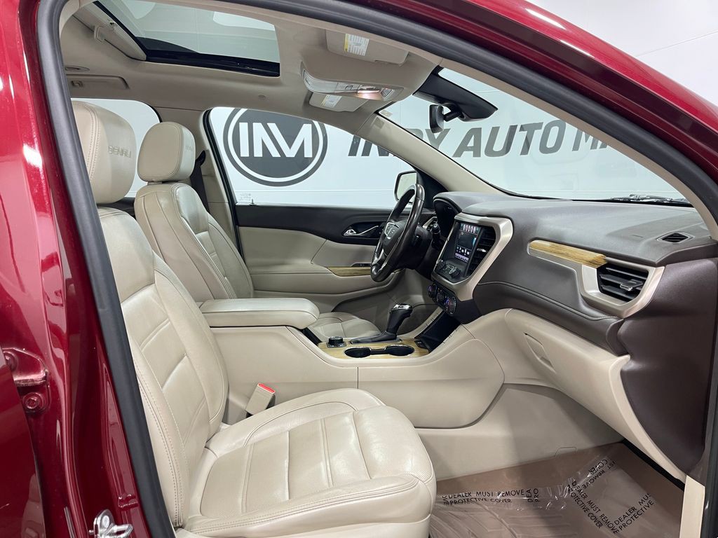 2018 GMC Acadia Image 35