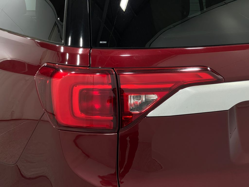 2018 GMC Acadia Image 37