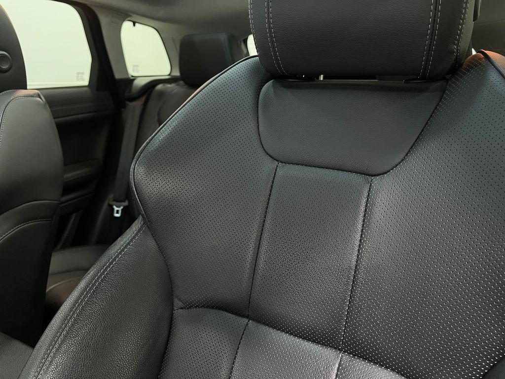2016 Land Rover Range Rover Evoque Image 18