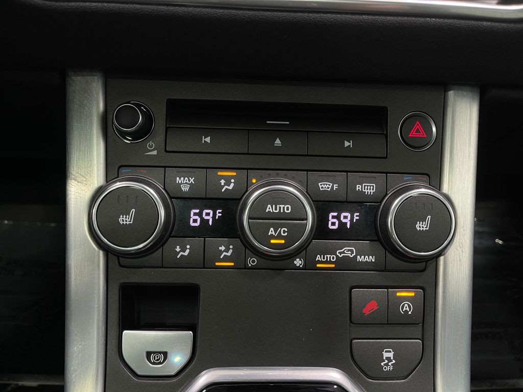 2016 Land Rover Range Rover Evoque Image 25