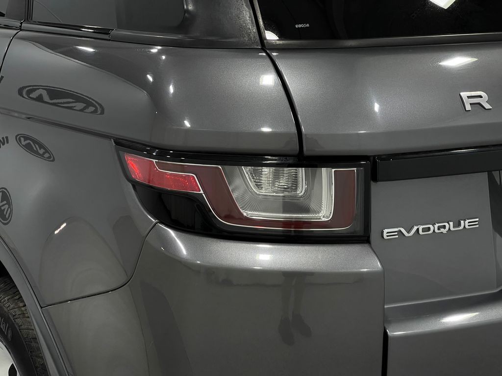 2016 Land Rover Range Rover Evoque Image 34