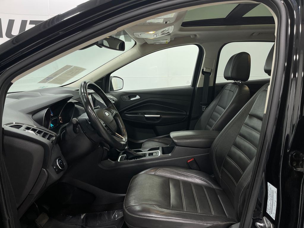 2017 Ford Escape Image 14