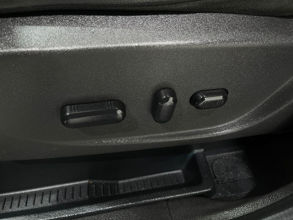2017 Ford Escape Image 18