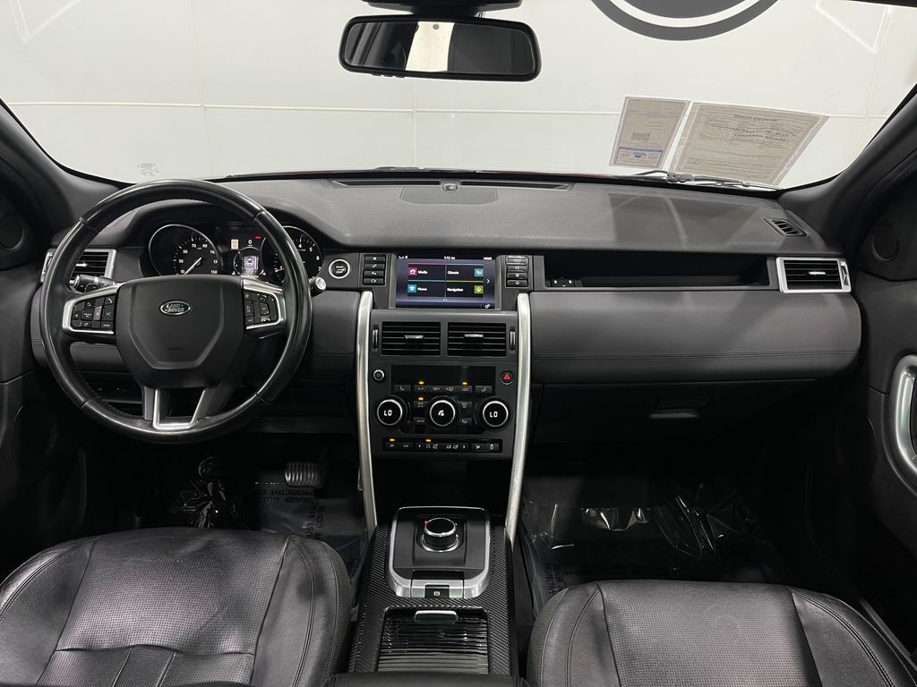 2017 Land Rover Discovery Sport Image 19