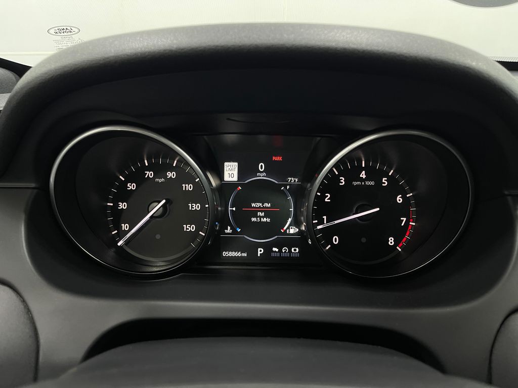 2017 Land Rover Discovery Sport Image 23