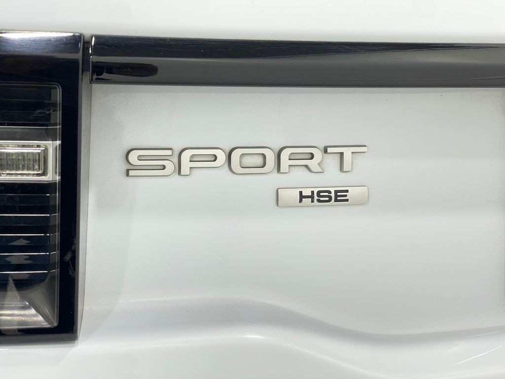 2017 Land Rover Discovery Sport Image 41