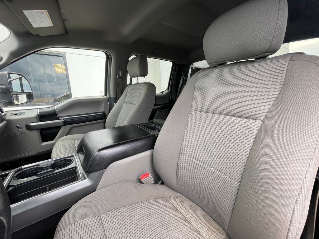 2017 Ford F-250 Image 12