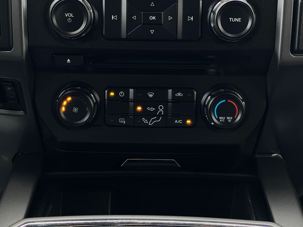 2017 Ford F-250 Image 23