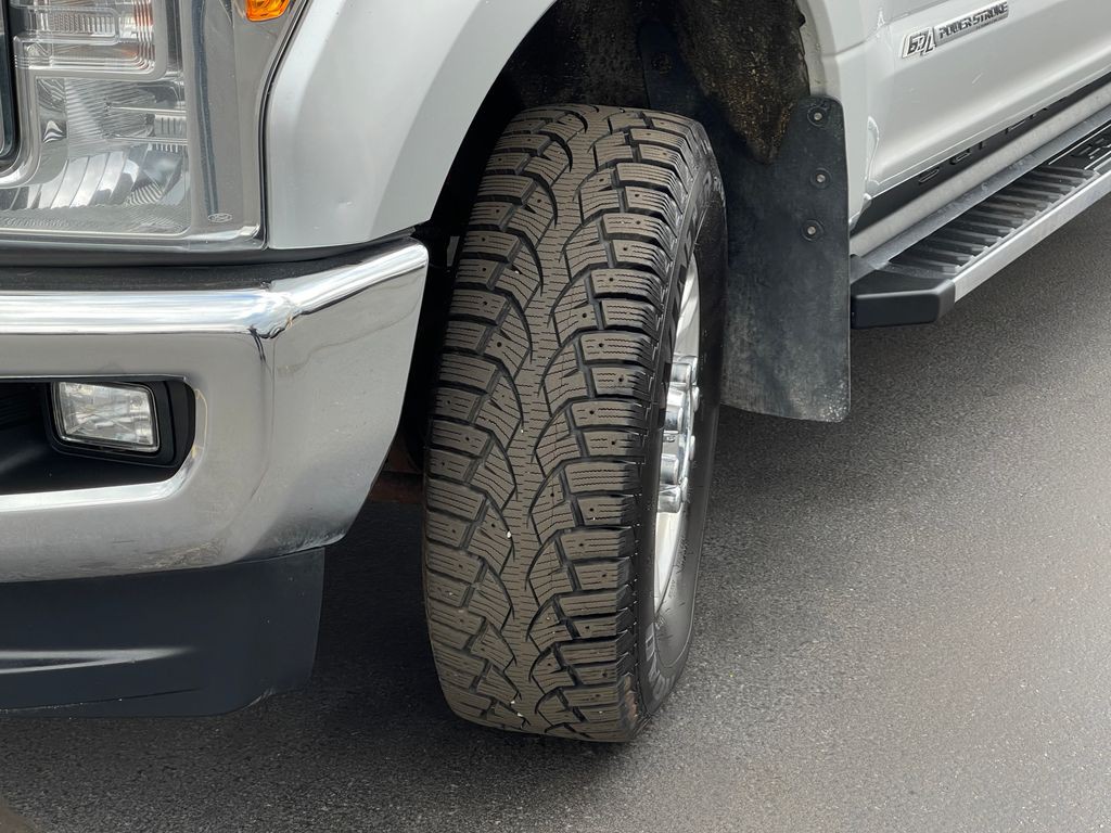 2017 Ford F-250 Image 34