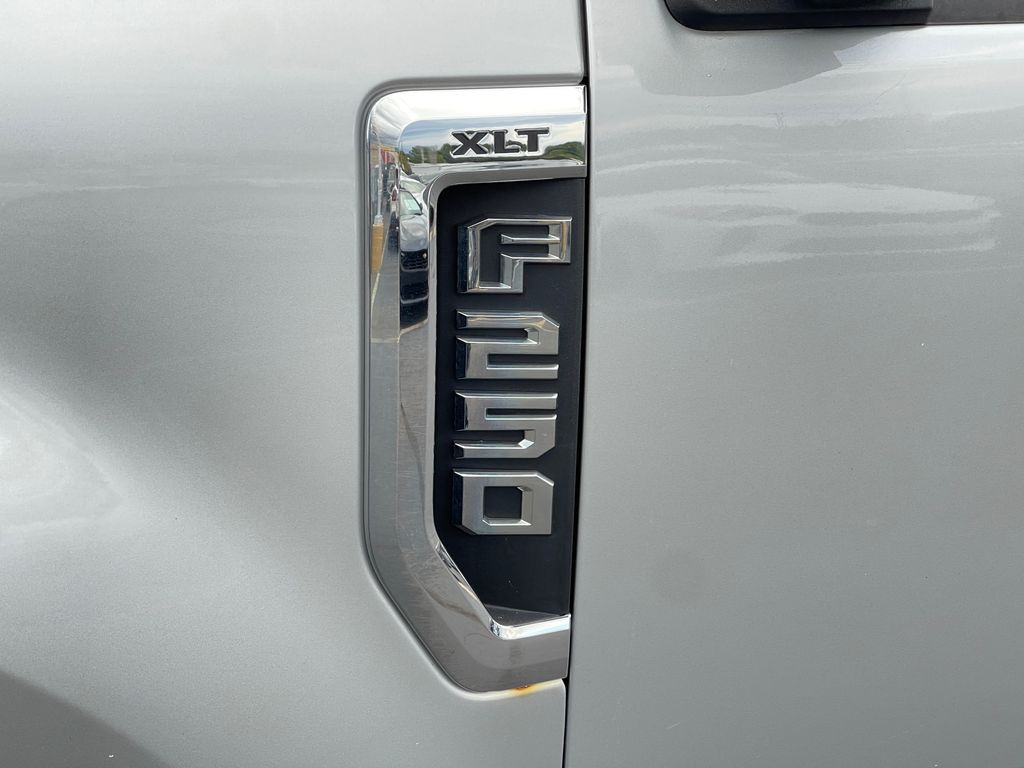 2017 Ford F-250 Image 37