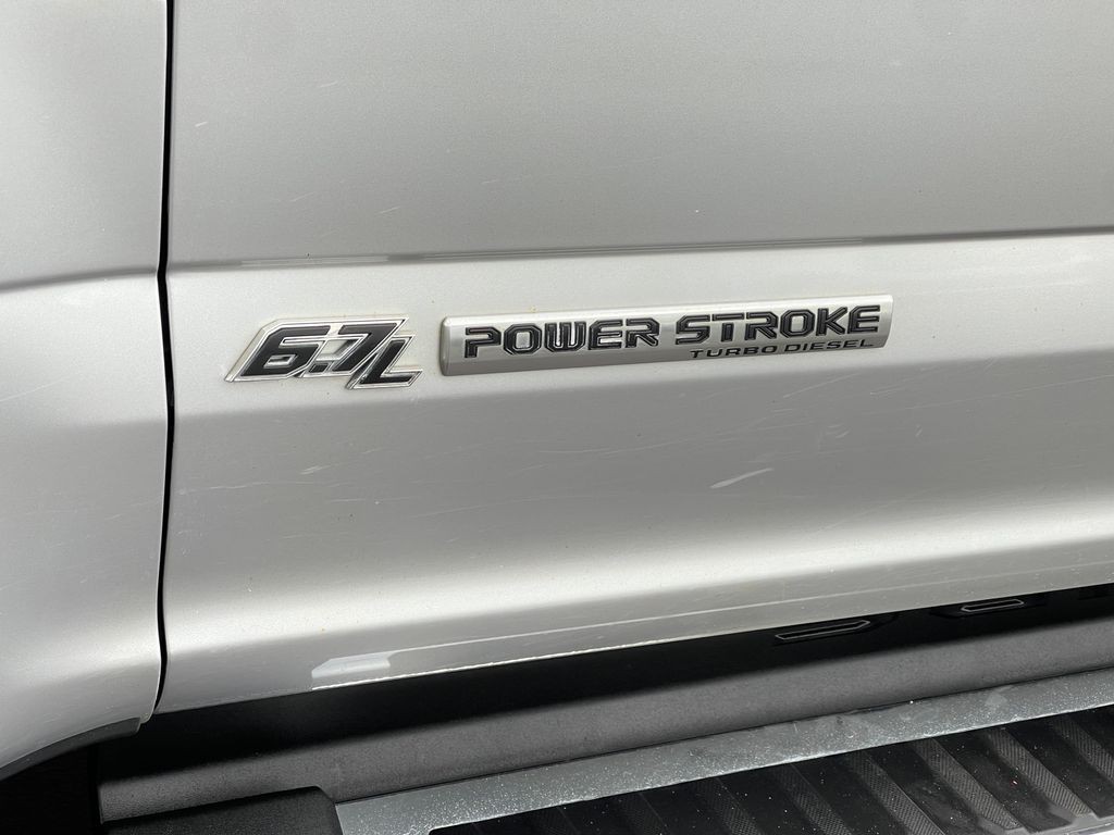 2017 Ford F-250 Image 38