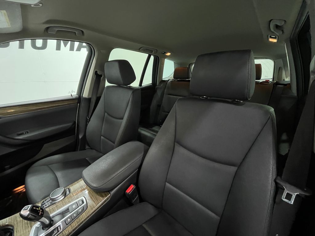 2017 BMW X3 Image 13