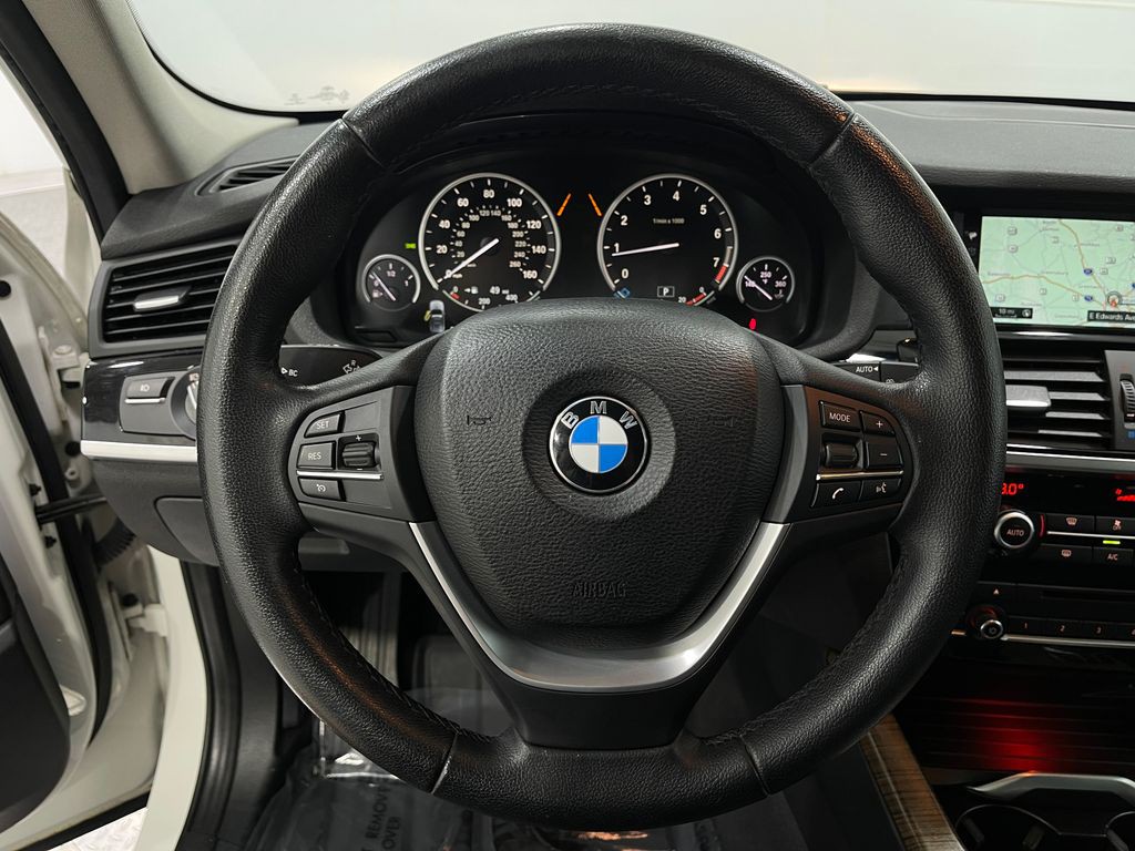 2017 BMW X3 Image 22