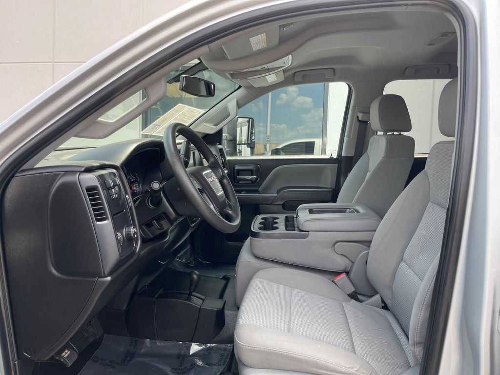 2019 GMC Sierra 2500 Image 10