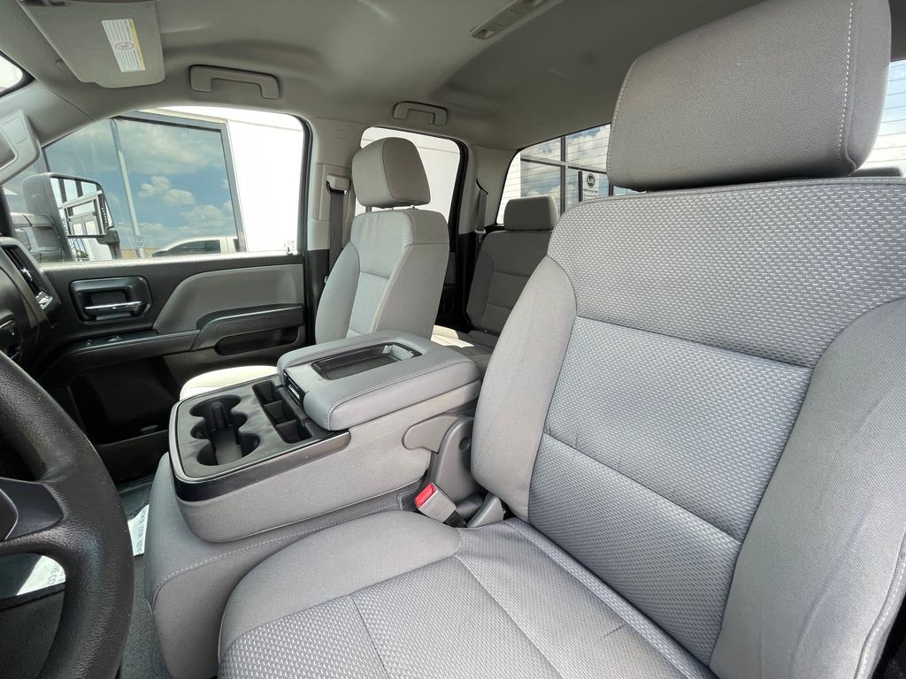 2019 GMC Sierra 2500 Image 11