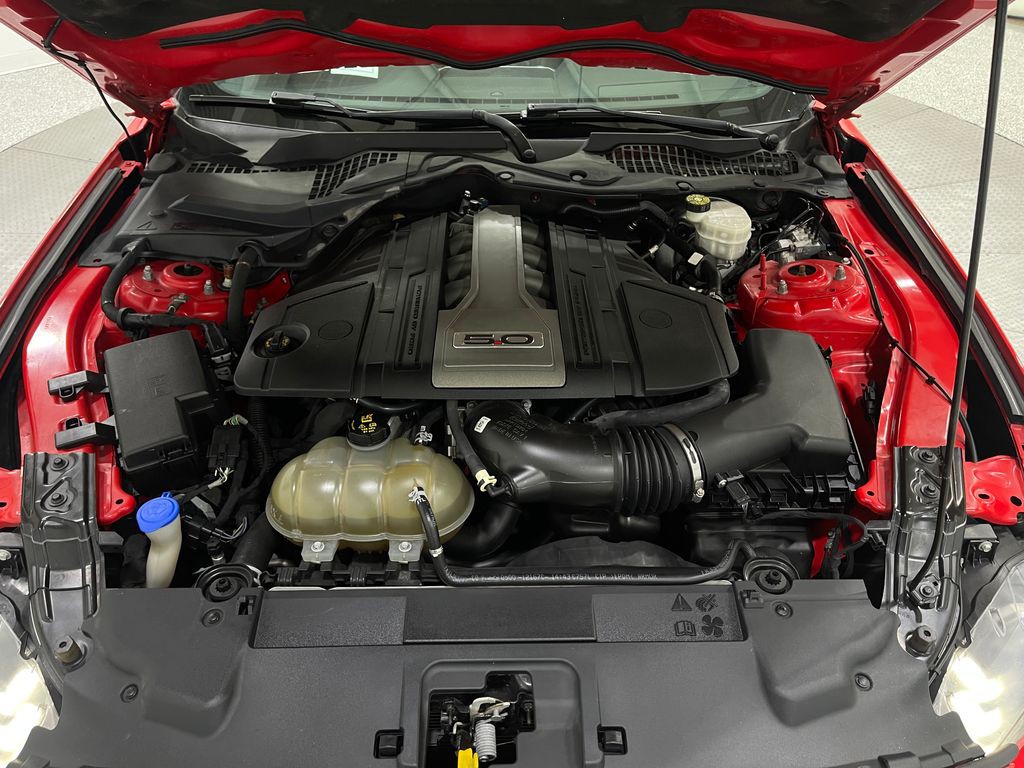 2020 Ford Mustang Image 25