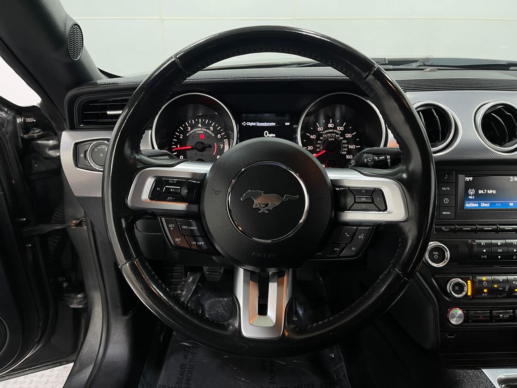 2018 Ford Mustang Image 21