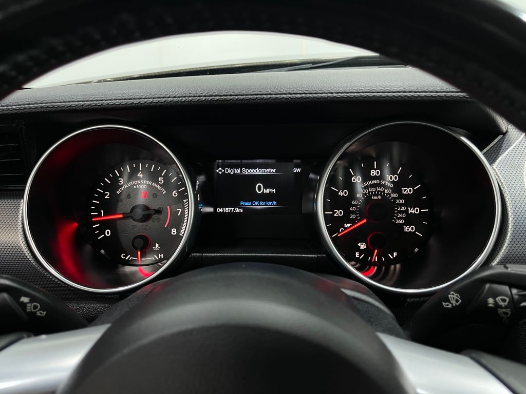 2018 Ford Mustang Image 22