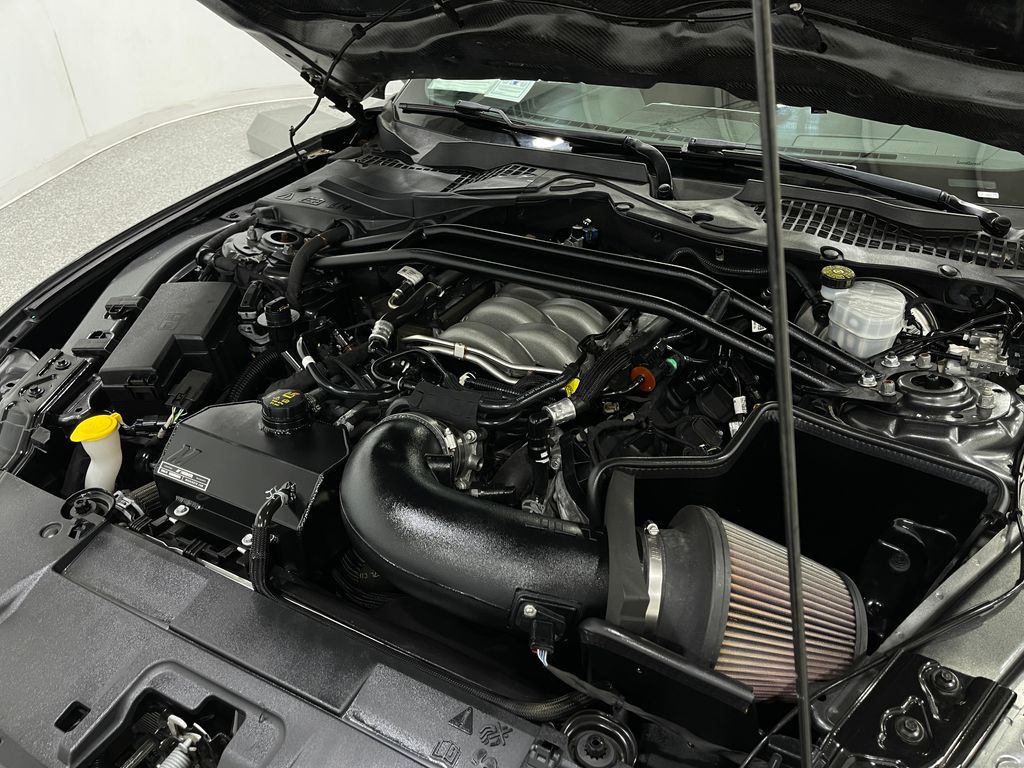 2018 Ford Mustang Image 26