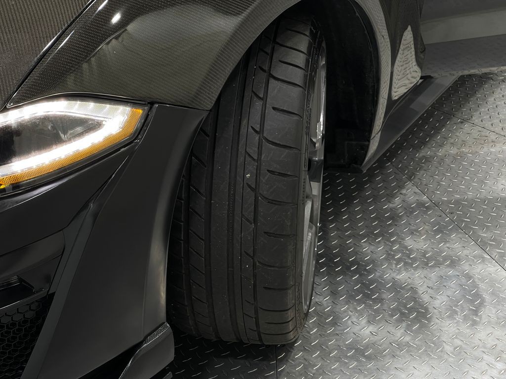 2018 Ford Mustang Image 34
