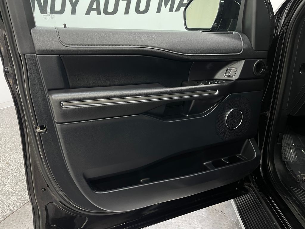 2019 Ford Expedition Image 15