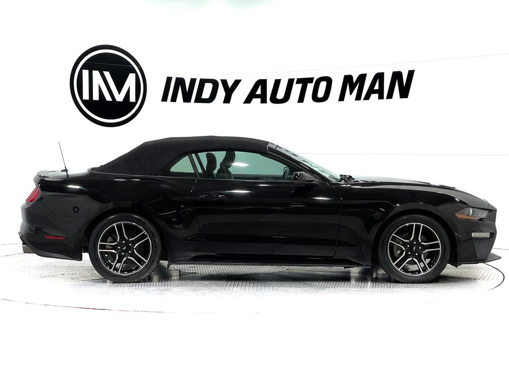 2018 Ford Mustang Image 3