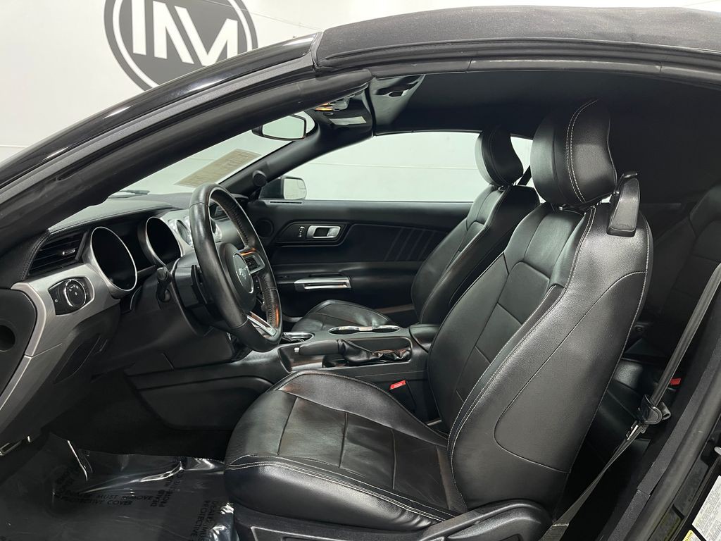 2018 Ford Mustang Image 11