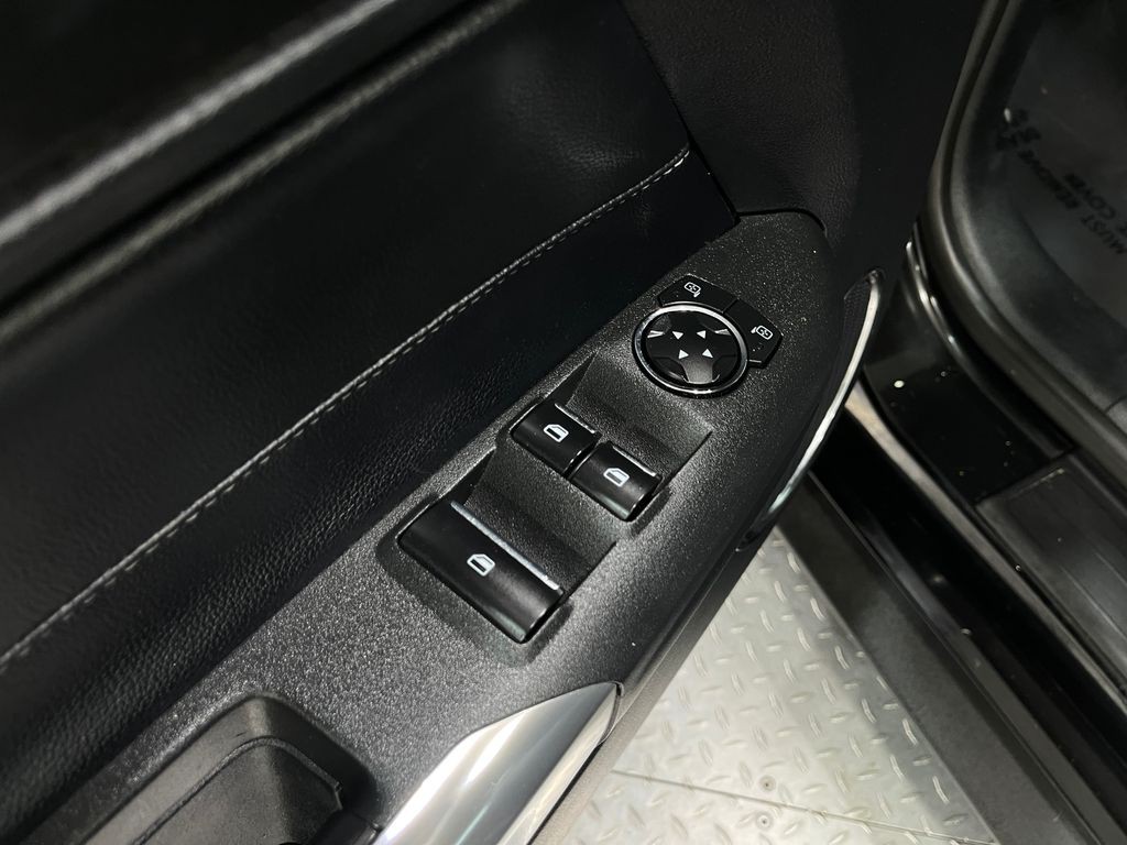 2018 Ford Mustang Image 14