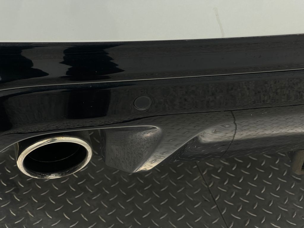 2017 Jaguar F-PACE Image 13