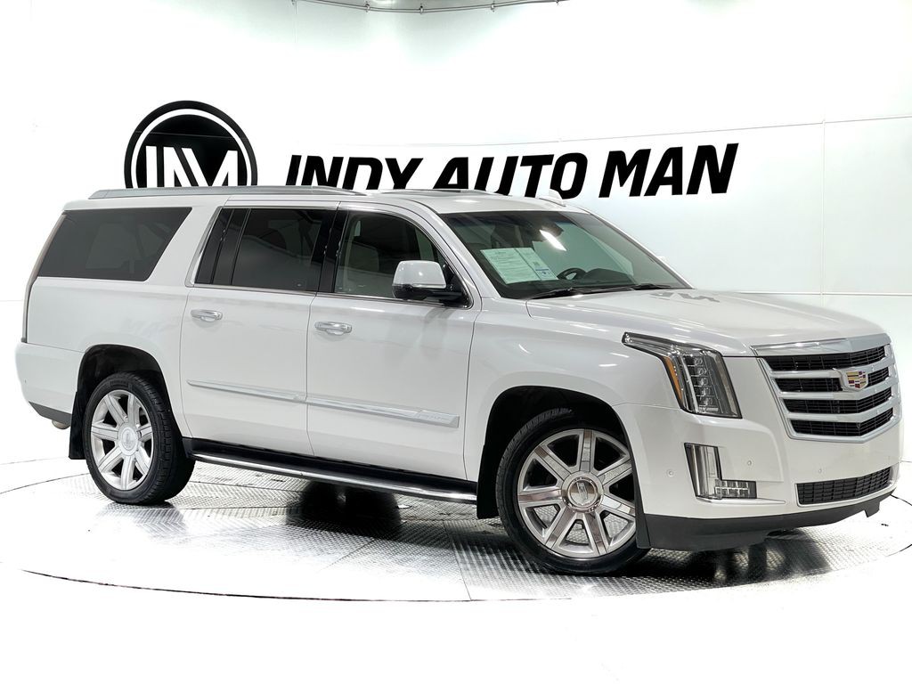 2018 Cadillac Escalade Image 2