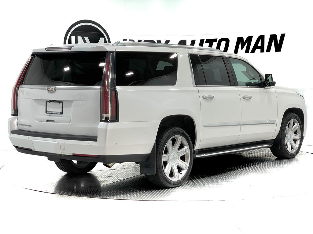 2018 Cadillac Escalade Image 4